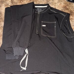 FIGS Black Scrub Ensemble with Contrast Stitching